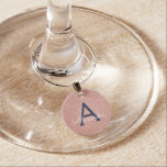 Roze Rose Gold Glitter en Sparkle Monogram Wijnglashanger<br><div class="desc">Roze Rose Gold en Navy Blue Faux Glitter en Sparkle Elegant Monogram Wine Charm. Deze Wijnhandboeken kunnen worden aangepast om uw initiaal en voornaam op te nemen. De Roos Gold Glitter Wine Charms geeft een geweldig Vrijgezellenfeest, Birthday Party of Bachelorette Party cadeau aan die speciale persoon die van roze houdt....</div>