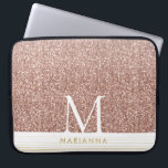 Roze Rose Gold Glitter Moderne Monogram laptop Laptop Sleeve<br><div class="desc">Roos goudfaux roze glitter sparkle modern monogram laptop hoesje kan worden aangepast met uw initiaal en naam of tekst. Een nieuw minimaal ontwerp dat elegant genoeg is voor een werkcomputer voor uw kleine bedrijf!</div>