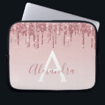 Roze Rose Gold Glitter Sparkle Monogram Laptop Sleeve<br><div class="desc">Blush Pink - Roos Gold Faux Dripping Glitter en Sparkle Elegant Monogram Girly Schattige Laptop Computer Hoesje of Sleeve. Dit hoesje kan worden aangepast om uw handtekening script naam op te nemen.</div>