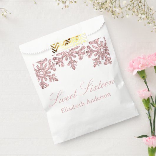 Roze Rose Gold Snowflake Winter Sweet 16 Bedankzakje (Gezegeld)
