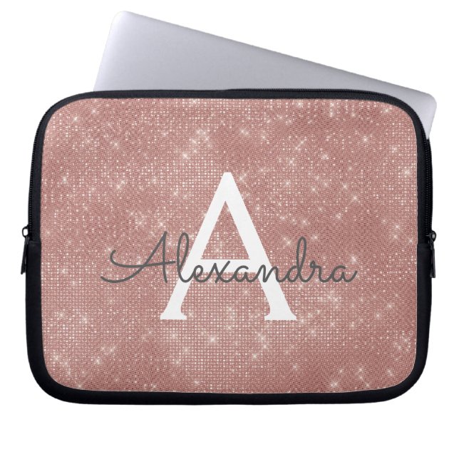 Roze Rose Gold Sparkle Modern Monogram Naam Laptop Sleeve (Voorkant)