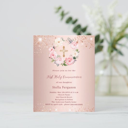 Roze rose gouden bloemen Eerste Communie uitnodigi (Staand voorkant)