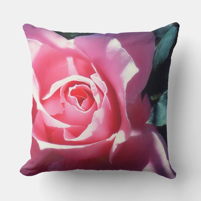 Roze Rose Outdoor Accent Kussen (Voorkant)