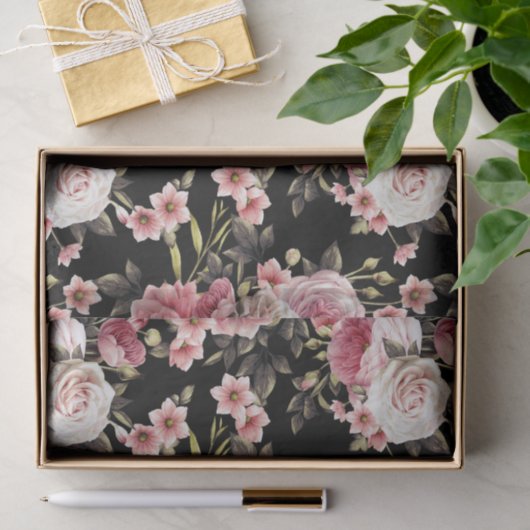 Roze Rose Profusion - zwarte achtergrond Tissuepapier (Geschenk)