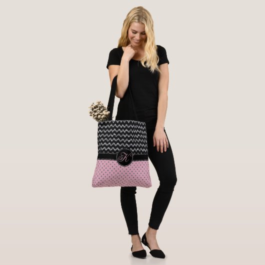Roze Rose Silver Black Glitter Chevron Monogram Tote Bag (Op model)