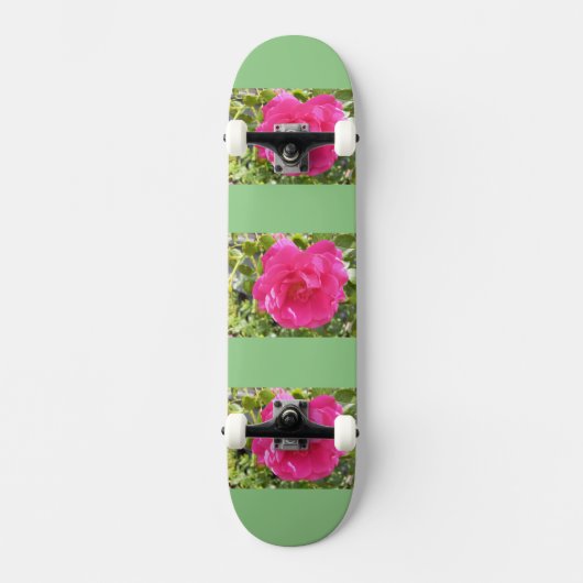 Roze Rose Skateboard (Voorkant)