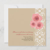 Roze Roses Damask Lace Wedding Invite & Reception Kaart (Achterkant)