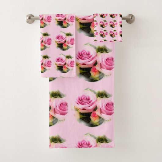 Roze Roses Modern Elegant Floral Sjabloon Bad Handdoek (Insitu)