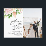 Roze roze bruine bruinbruidsbruinbruid sparen de d aankondigingskaart<br><div class="desc">Roze roze rozenbruin Elegant Script Photo Wedding Save the Date Announcement Briefkaart. Laat je familie, vrienden en collega's weten dat je een datum hebt vastgesteld voor je trouwfeest met deze elegante, stijlvolle en moderne bruiloft, behalve de datum van uitnodiging. Alle teksten zijn vooraf geregeld zodat u zich gemakkelijk en snel...</div>