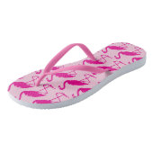 Roze roze flamingos-patroon op roze teenslippers (Schuin)