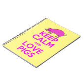 Roze roze handschoenen houden notitieboek (Linkerzijde)