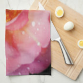 Roze roze met dauwdruppels zwarte achtergrond theedoek (Quarter Fold)