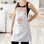 Roze roze roze roze druppelaar druppelt marmer bak schort<br><div class="desc">Hier is een wonderlijke manier om het plezier van het bakken toe te voegen. Voeg extra glans toe aan je culinaire avonturen wanneer je dit elegante, verfijnde, eenvoudige en moderne schort draag. Een dunne, roos goudcakaart, glitterdruppels en handgeschreven typografie bedekken een witte, marmer goudbedekte achtergrond. Personaliseer met jouw naam, zaken,...</div>