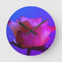 Roze roze wandklok