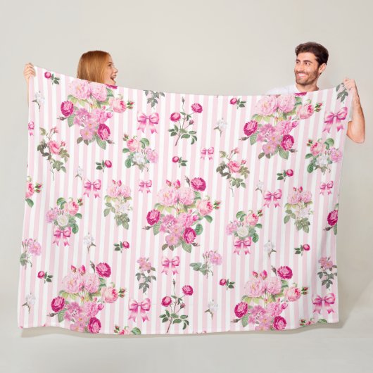  Roze Rozen Coquette Bow Stripes Fleece Deken (In situ)