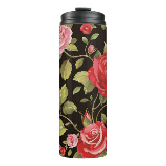 Roze rozen: elegant bloemenpatroon. thermosbeker