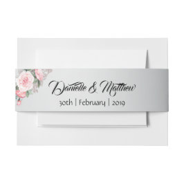 Roze rozen en korstzilverkleurig huwelijk uitnodigingen wikkel