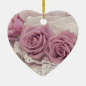 Roze rozen en nog steeds levende kalveren keramisch ornament (Voorkant)