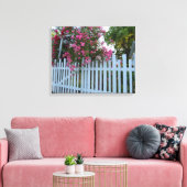 Roze rozen en Picket Fence - Martha's wijngaard Canvas Afdruk (Insitu (Woonkamer))