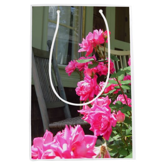 Roze rozen en Rocker - Martha's wijngaard Medium Cadeauzakje (Voorkant)