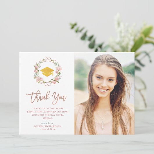 Roze rozen en Roos Gold Script | Foto-Afstuderen Bedankkaart (Staand voorkant)