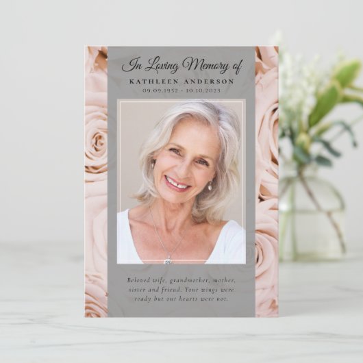 Roze Rozen Foto Memorial Service Programma (Staand voorkant)