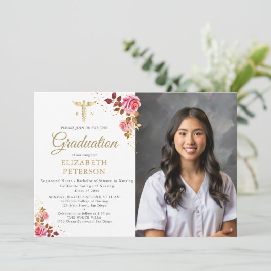 Roze Rozen Goud Caduceus Verpleegschool Afstuderen Kaart (Staand voorkant)