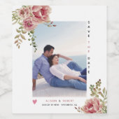 Roze rozen, groene bladeren en foto's wijn etiket (Enkel label)