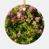 Roze rozen in bloei keramisch ornament (Voorkant)