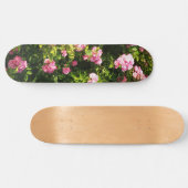Roze rozen in bloei persoonlijk skateboard (Horizontaal)