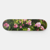 Roze rozen in bloei persoonlijk skateboard (Horizontaal)