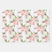 Roze rozen in de raad van toezicht inpakpapier vel (Voorkant)