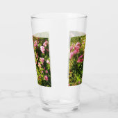 Roze rozen in het bloedbad glas (Links)