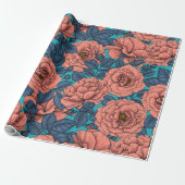Roze rozen met blauwe bladeren op blauw cadeaupapier (Uitgerold)