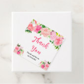 Roze rozen met gebladerte bruiloft bedankjes labels (In situ)
