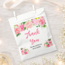 Roze rozen met gebladerte bruiloft bedankzakje