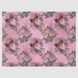 Roze rozen met grijze bladeren op de roze ontkoppe tissuepapier