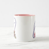 Roze rozen Monogram O Tweekleurige Koffiemok (Center)