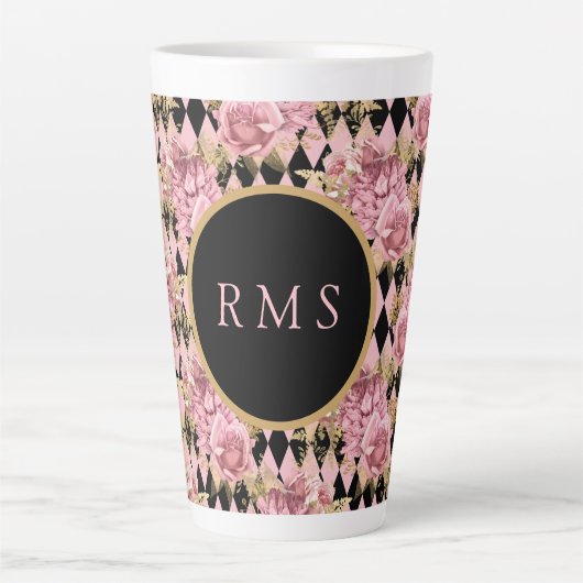 Roze rozen op Harlequin Monogram Latte Mok (Voorkant)