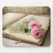 Roze rozen op oud plakboek muismat (Voorkant)