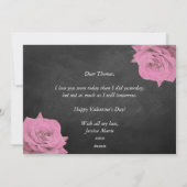 Roze rozen op schoolbord Happy Valentijnsdag Feestdagenkaart (Achterkant)