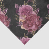 Roze rozen op zwarte lospagina tissuepapier (Detail)