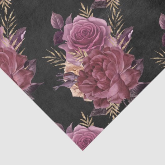 Roze rozen op zwarte lospagina tissuepapier (Detail)