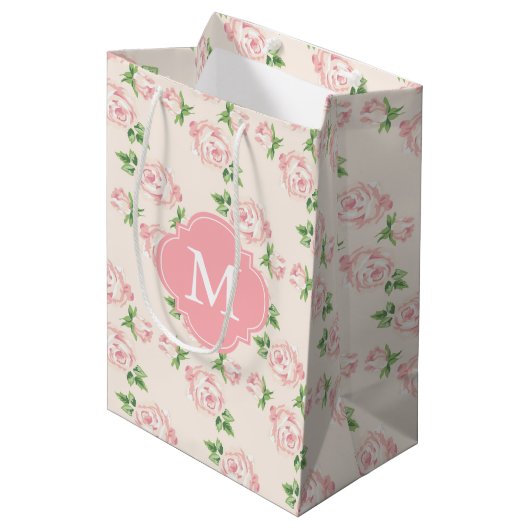 Roze  Rozen Patroon Monogrammen Medium Cadeauzakje (Voorkant Gekanteld)