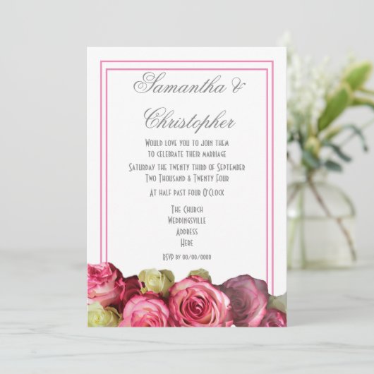 Roze rozen rand bloemenbruiloft kaart (Staand voorkant)