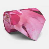 Roze rozen stropdas (Opgerold)