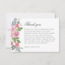 Roze rozen.  tuinbloemen. Bloemenbruiloft