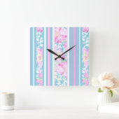 Roze rozen, turquoise strepen: vierkante wandklok (Huis)
