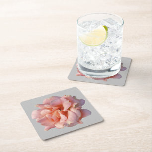 roze rozenbloem kartonnen onderzetters
