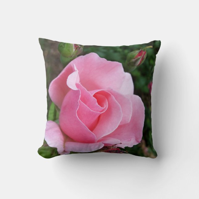 roze rozenbloem kussen (Voorkant)